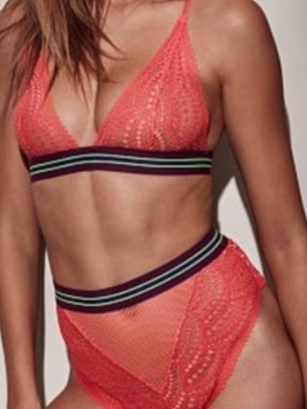 NWT Victoria's Secret Very Sexy Banded Mesh & Lace Bralette & Panty Set MED/LARG - Picture 5 of 7